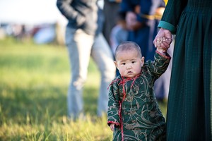Cosmetics ad referencing Mongolian baby’s red cheeks sparks controversy '몽골 아기 볼' 화장품 광고... 마케팅 논란