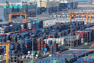 Govt. to provide vouchers, financial aid to SMEs with Middle East exports